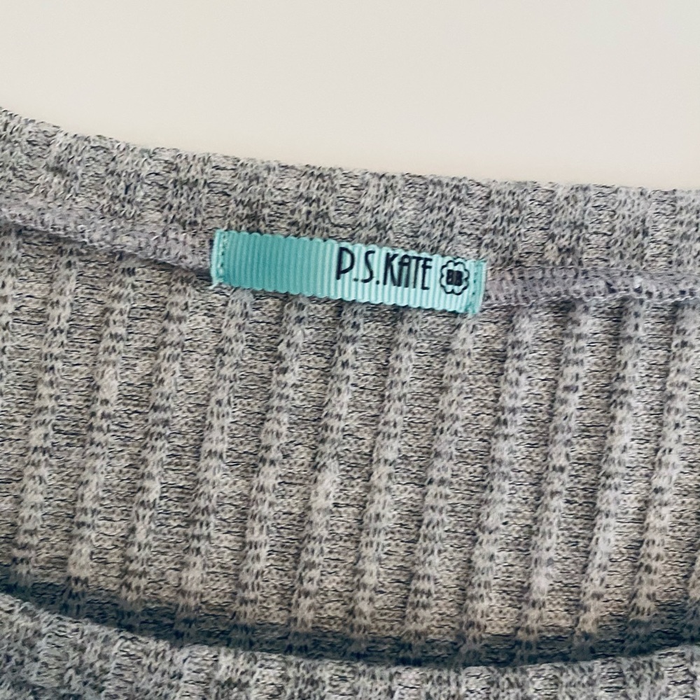 P.S. KATE Spring Sweater - Picture 5 of 5